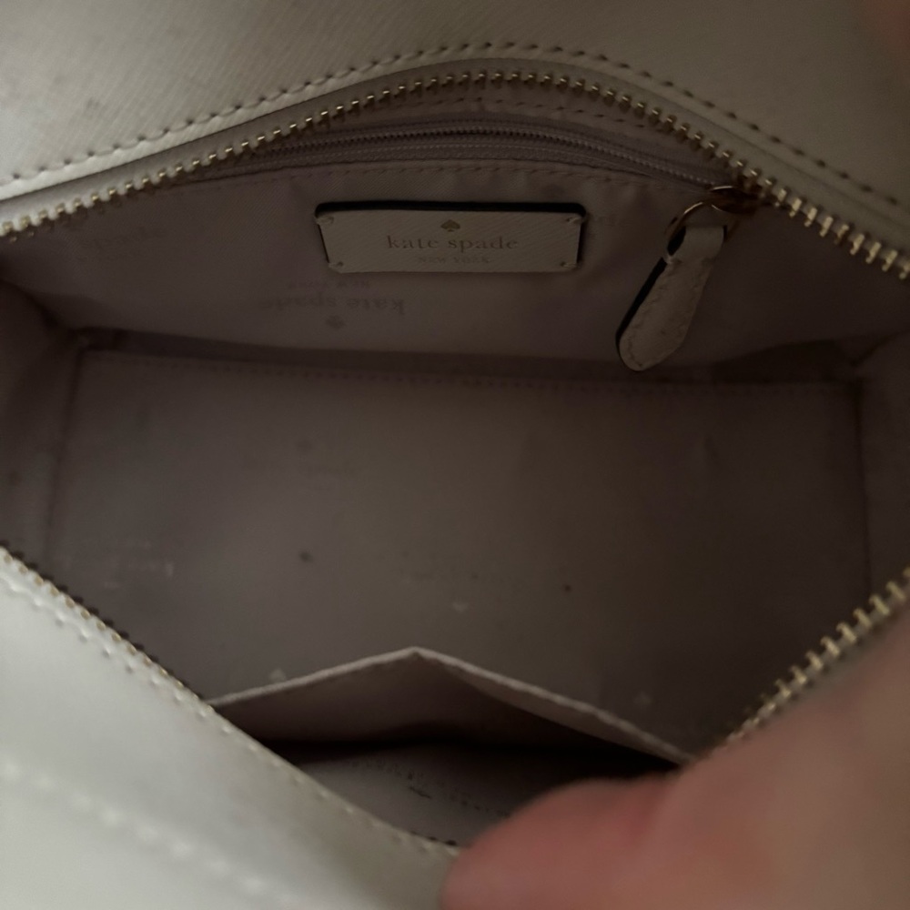 Kate spade satchel purse - Picture 4 of 4